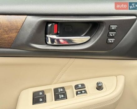 Красный Субару Аутбек, объемом двигателя 2.5 л и пробегом 90 тыс. км за 18800 $, фото 16 на Automoto.ua