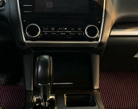 Червоний Субару Аутбек, об'ємом двигуна 3.6 л та пробігом 215 тис. км за 16000 $, фото 13 на Automoto.ua