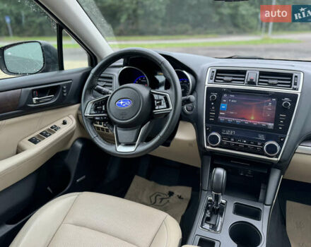 Червоний Субару Аутбек, об'ємом двигуна 2.5 л та пробігом 138 тис. км за 18200 $, фото 57 на Automoto.ua