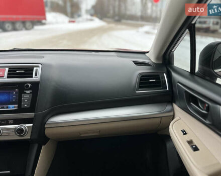 Червоний Субару Аутбек, об'ємом двигуна 2.5 л та пробігом 62 тис. км за 18888 $, фото 28 на Automoto.ua