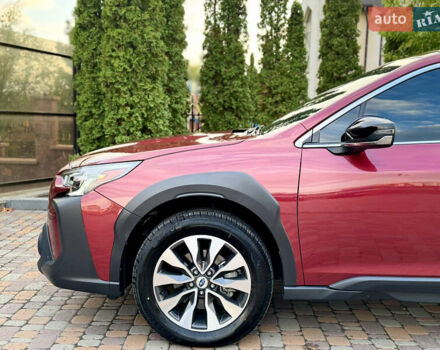 Красный Субару Аутбек, объемом двигателя 2.5 л и пробегом 67 тыс. км за 26900 $, фото 6 на Automoto.ua