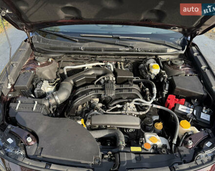 Червоний Субару Аутбек, об'ємом двигуна 2.5 л та пробігом 31 тис. км за 30800 $, фото 5 на Automoto.ua