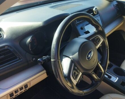 Красный Субару Аутбек, объемом двигателя 2.5 л и пробегом 168 тыс. км за 14300 $, фото 7 на Automoto.ua