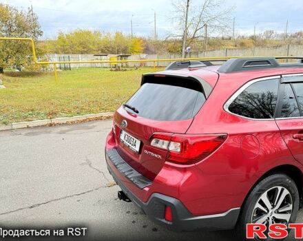 Красный Субару Аутбек, объемом двигателя 2.5 л и пробегом 90 тыс. км за 18800 $, фото 6 на Automoto.ua