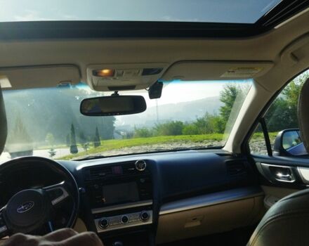 Красный Субару Аутбек, объемом двигателя 2.5 л и пробегом 168 тыс. км за 14300 $, фото 1 на Automoto.ua