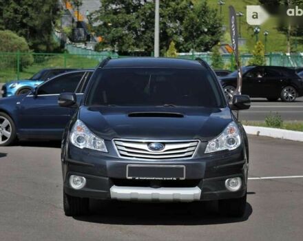 Субару Аутбек, объемом двигателя 2 л и пробегом 294 тыс. км за 11300 $, фото 1 на Automoto.ua