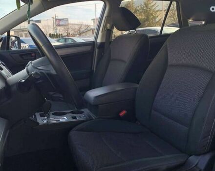 Субару Аутбек, объемом двигателя 2.5 л и пробегом 195 тыс. км за 12900 $, фото 7 на Automoto.ua