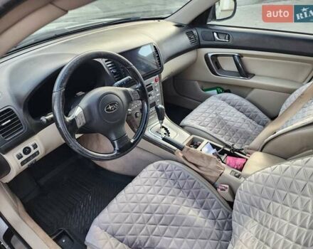 Субару Аутбек, объемом двигателя 3 л и пробегом 366 тыс. км за 5500 $, фото 3 на Automoto.ua