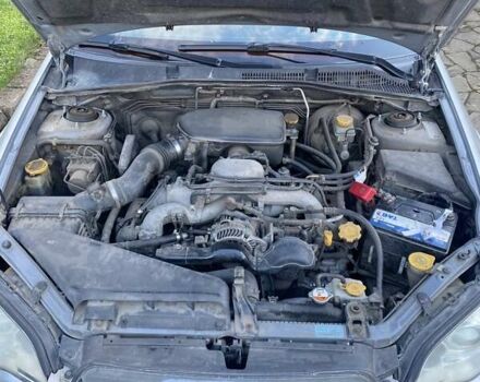 Субару Аутбек, объемом двигателя 2.5 л и пробегом 241 тыс. км за 7500 $, фото 7 на Automoto.ua