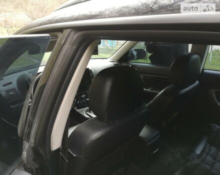 Субару Аутбек, объемом двигателя 2.5 л и пробегом 205 тыс. км за 8200 $, фото 4 на Automoto.ua