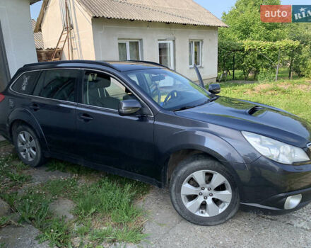 Субару Аутбек, об'ємом двигуна 2 л та пробігом 320 тис. км за 7500 $, фото 3 на Automoto.ua