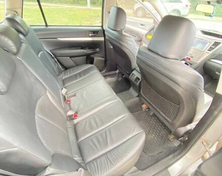 Субару Аутбек, объемом двигателя 2.46 л и пробегом 179 тыс. км за 8800 $, фото 21 на Automoto.ua