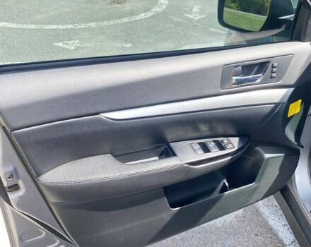 Субару Аутбек, объемом двигателя 2.46 л и пробегом 179 тыс. км за 8800 $, фото 5 на Automoto.ua