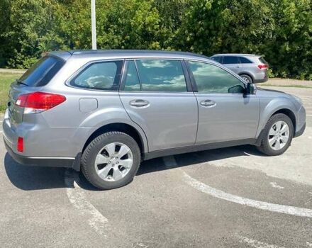 Субару Аутбек, объемом двигателя 2.46 л и пробегом 179 тыс. км за 8800 $, фото 33 на Automoto.ua