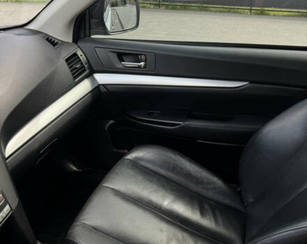 Субару Аутбек, об'ємом двигуна 2.46 л та пробігом 210 тис. км за 10500 $, фото 8 на Automoto.ua