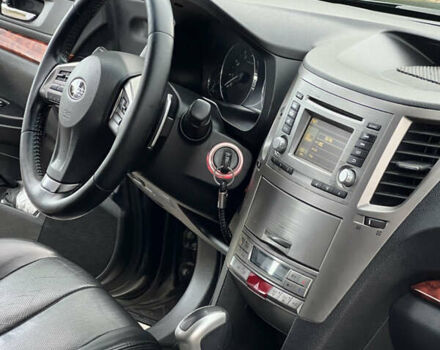 Субару Аутбек, об'ємом двигуна 2.5 л та пробігом 220 тис. км за 9700 $, фото 19 на Automoto.ua