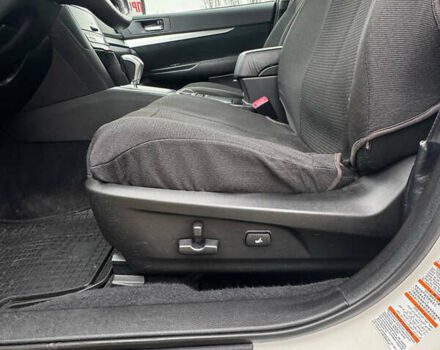 Субару Аутбек, об'ємом двигуна 2.5 л та пробігом 190 тис. км за 8900 $, фото 10 на Automoto.ua