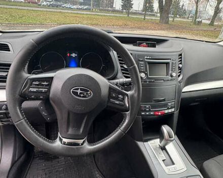Субару Аутбек, об'ємом двигуна 2.5 л та пробігом 190 тис. км за 8900 $, фото 8 на Automoto.ua