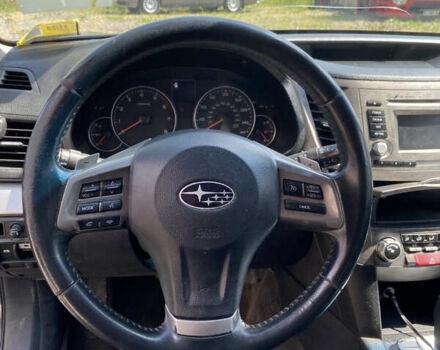 Субару Аутбек, объемом двигателя 2.46 л и пробегом 283 тыс. км за 4800 $, фото 13 на Automoto.ua