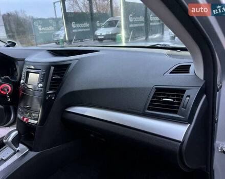 Субару Аутбек, объемом двигателя 2 л и пробегом 168 тыс. км за 11100 $, фото 16 на Automoto.ua