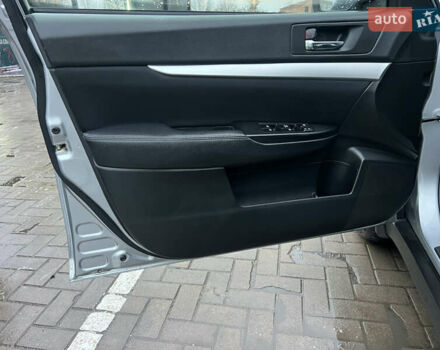 Субару Аутбек, объемом двигателя 2 л и пробегом 168 тыс. км за 11100 $, фото 31 на Automoto.ua