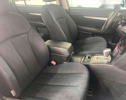 Субару Аутбек, об'ємом двигуна 2 л та пробігом 180 тис. км за 11150 $, фото 17 на Automoto.ua