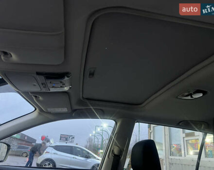 Субару Аутбек, объемом двигателя 2 л и пробегом 168 тыс. км за 11100 $, фото 4 на Automoto.ua