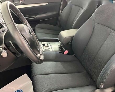 Субару Аутбек, об'ємом двигуна 2 л та пробігом 180 тис. км за 11150 $, фото 6 на Automoto.ua