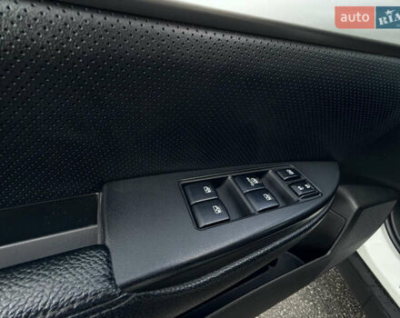 Субару Аутбек, об'ємом двигуна 2 л та пробігом 165 тис. км за 13900 $, фото 17 на Automoto.ua