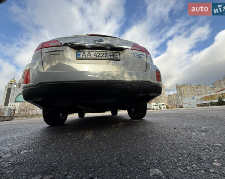 Субару Аутбек, об'ємом двигуна 2 л та пробігом 176 тис. км за 10800 $, фото 4 на Automoto.ua