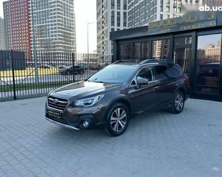 Субару Аутбек, объемом двигателя 2.5 л и пробегом 174 тыс. км за 21500 $, фото 2 на Automoto.ua