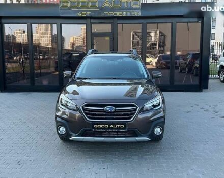 Субару Аутбек, объемом двигателя 2.5 л и пробегом 174 тыс. км за 21500 $, фото 1 на Automoto.ua