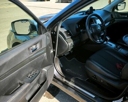 Субару Аутбек, об'ємом двигуна 2 л та пробігом 230 тис. км за 9500 $, фото 3 на Automoto.ua