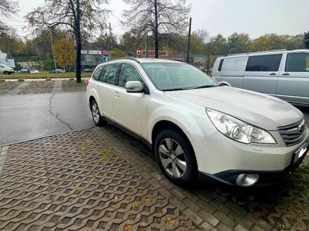 Субару Аутбек, об'ємом двигуна 2.5 л та пробігом 304 тис. км за 9200 $, фото 1 на Automoto.ua