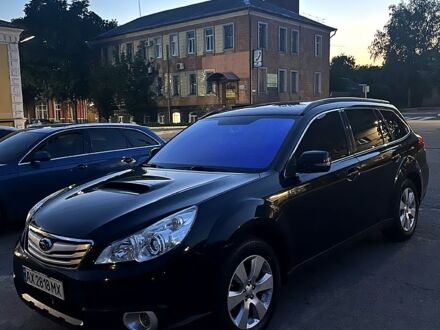 Субару Аутбек, об'ємом двигуна 2 л та пробігом 190 тис. км за 10000 $, фото 1 на Automoto.ua