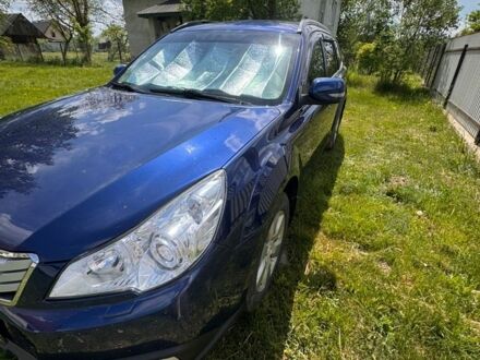 Субару Аутбек, объемом двигателя 2.5 л и пробегом 286 тыс. км за 8300 $, фото 1 на Automoto.ua