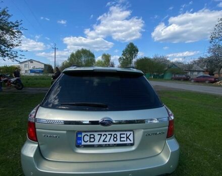 Желтый Субару Аутбек, объемом двигателя 3 л и пробегом 250 тыс. км за 7400 $, фото 2 на Automoto.ua