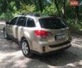 Жовтий Субару Аутбек, об'ємом двигуна 2.46 л та пробігом 300 тис. км за 7000 $, фото 9 на Automoto.ua