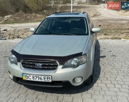 Желтый Субару Аутбек, объемом двигателя 2.46 л и пробегом 248 тыс. км за 6700 $, фото 1 на Automoto.ua