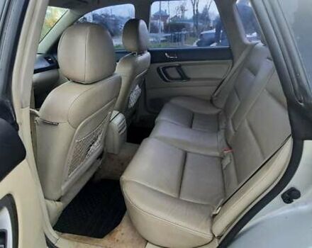 Серый Субару Аутбек, объемом двигателя 3 л и пробегом 200 тыс. км за 5500 $, фото 10 на Automoto.ua