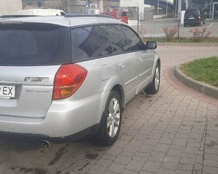 Серый Субару Аутбек, объемом двигателя 3 л и пробегом 200 тыс. км за 5500 $, фото 6 на Automoto.ua