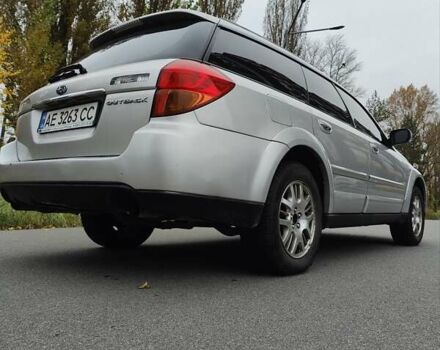 Сірий Субару Аутбек, об'ємом двигуна 2.46 л та пробігом 375 тис. км за 6000 $, фото 6 на Automoto.ua