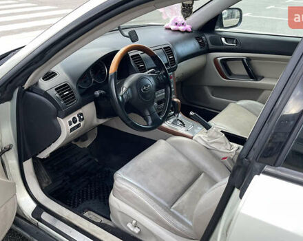 Сірий Субару Аутбек, об'ємом двигуна 2.99 л та пробігом 280 тис. км за 5200 $, фото 32 на Automoto.ua