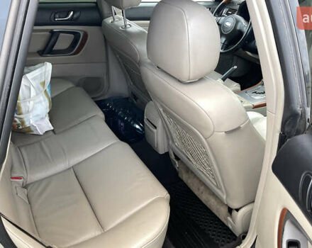 Серый Субару Аутбек, объемом двигателя 2.99 л и пробегом 280 тыс. км за 5700 $, фото 28 на Automoto.ua