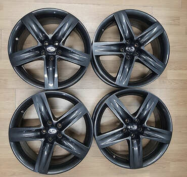 Серый Субару Аутбек, объемом двигателя 2.5 л и пробегом 322 тыс. км за 6500 $, фото 8 на Automoto.ua