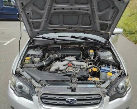 Сірий Субару Аутбек, об'ємом двигуна 2.46 л та пробігом 375 тис. км за 6000 $, фото 28 на Automoto.ua