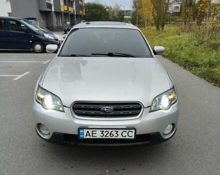 Сірий Субару Аутбек, об'ємом двигуна 2.46 л та пробігом 375 тис. км за 6000 $, фото 2 на Automoto.ua
