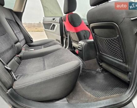 Серый Субару Аутбек, объемом двигателя 2.46 л и пробегом 285 тыс. км за 5900 $, фото 13 на Automoto.ua