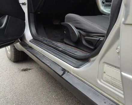 Сірий Субару Аутбек, об'ємом двигуна 2.46 л та пробігом 375 тис. км за 6000 $, фото 27 на Automoto.ua