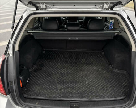 Серый Субару Аутбек, объемом двигателя 2.5 л и пробегом 243 тыс. км за 5200 $, фото 12 на Automoto.ua